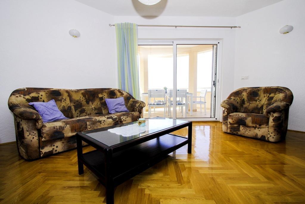 Apartments Zlatka Trogir Szoba fotó