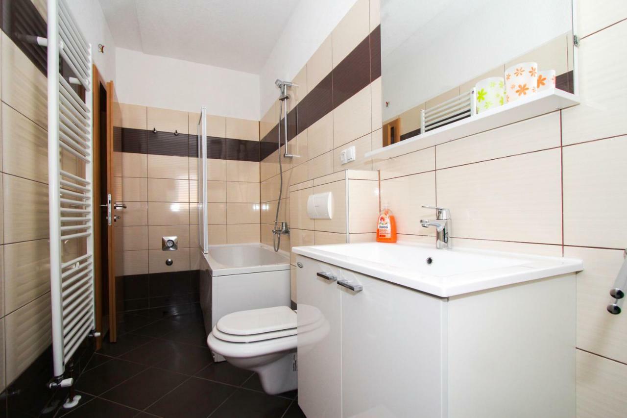 Apartments Zlatka Trogir Kültér fotó